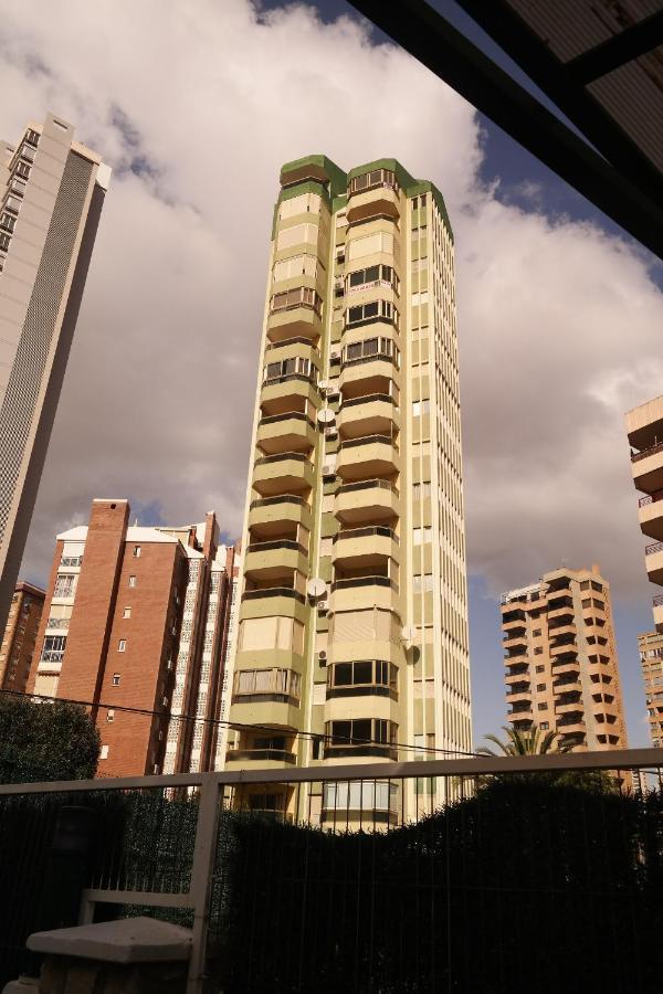 Apartamentos Torre Gerona Benidorm Exteriör bild