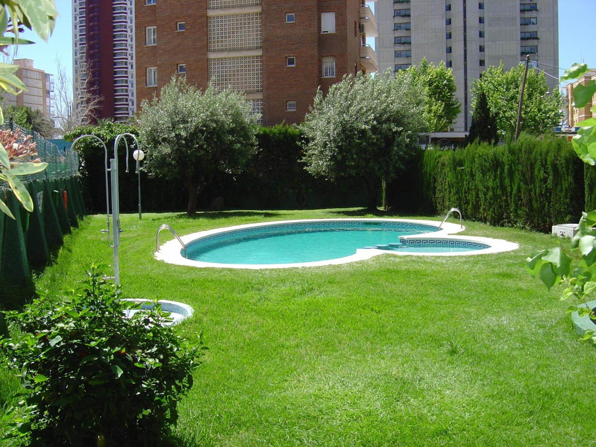 Apartamentos Torre Gerona Benidorm Exteriör bild